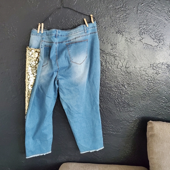 Ashley Stewart distressed jeans - Picture 5 of 6